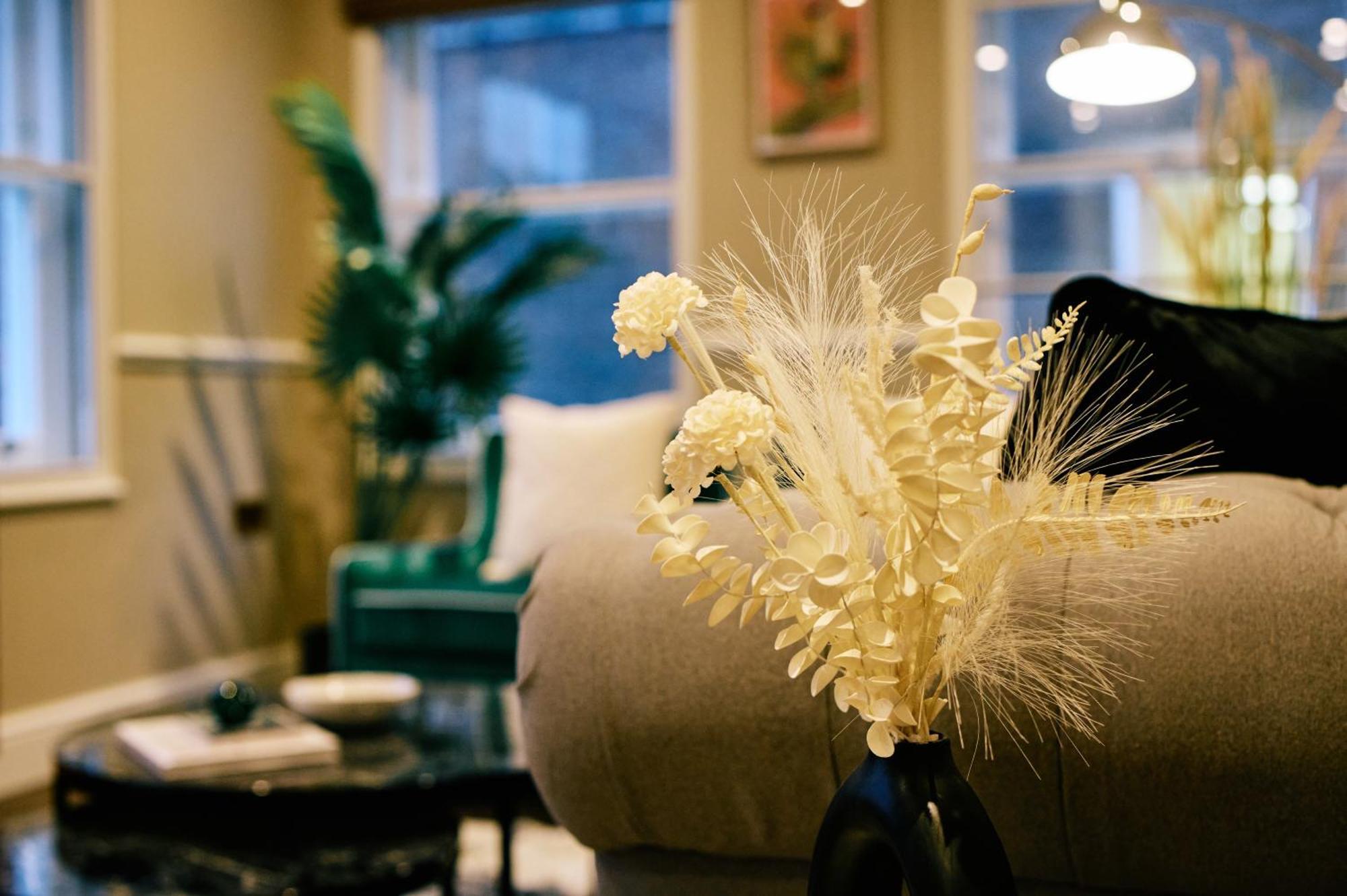 Nest Serviced Apartments Bedford Eksteriør bilde